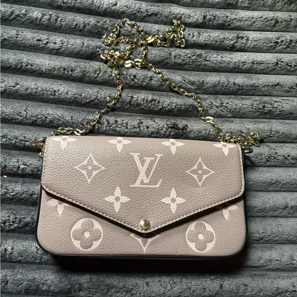Louis Vuitton Gray and Gold Clutch - Picture 1 of 7